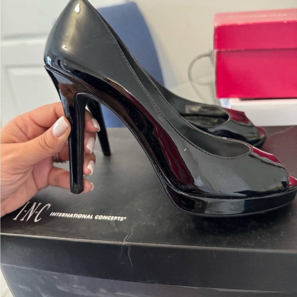Peep toe heels